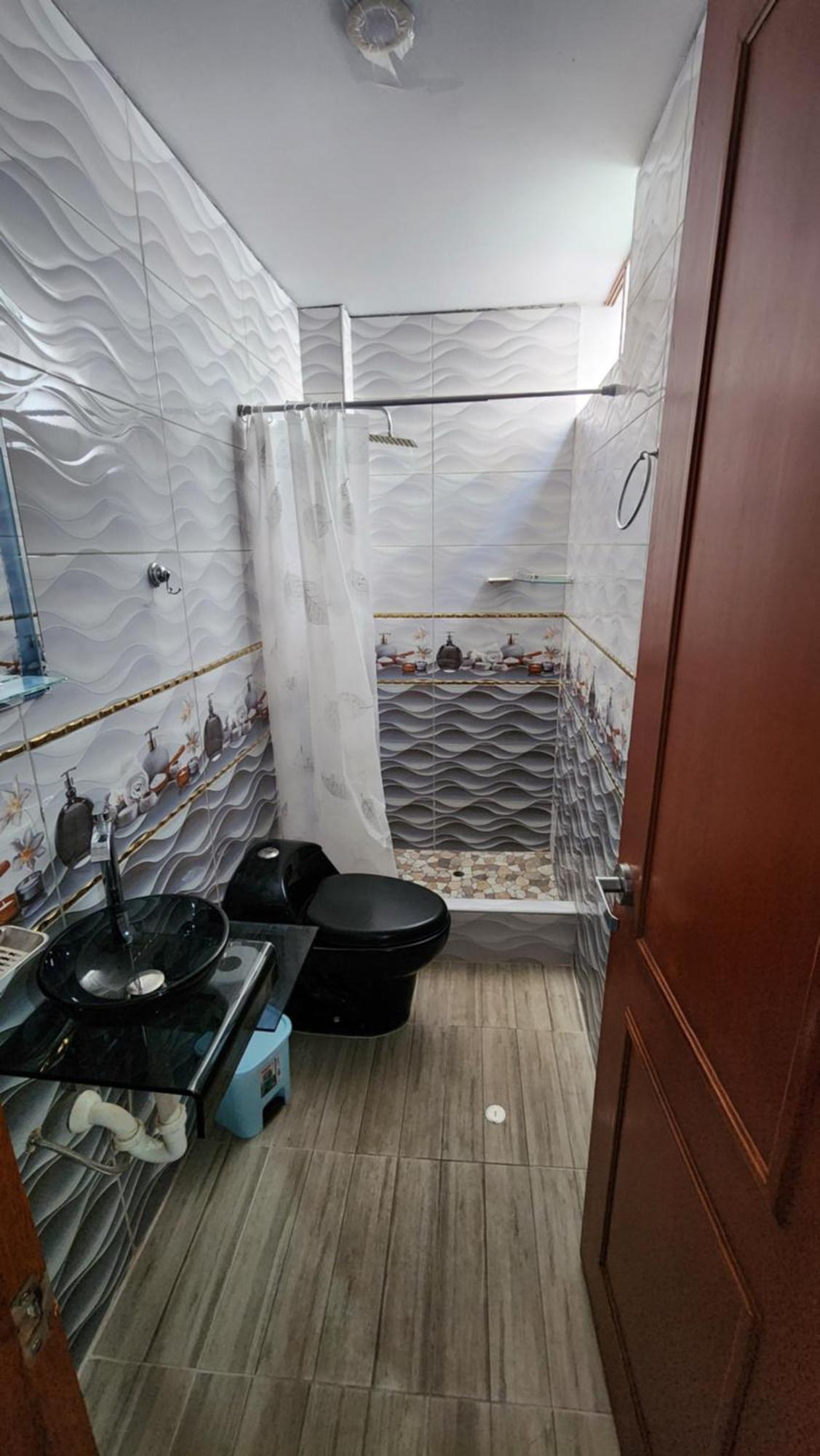 Transfer Vip Hostel Lima Luaran gambar
